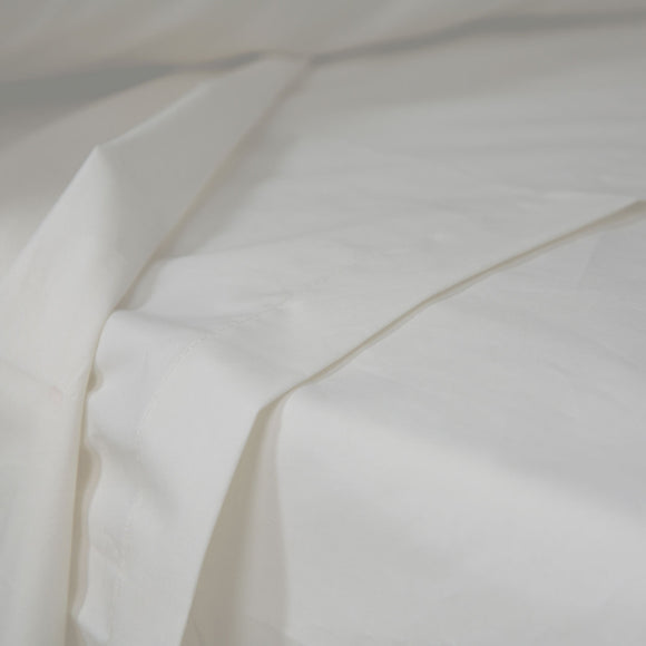 Pure combed cotton 400 thread count Egyptian Cotton flat sheet in white. Sold by SR Amenities Hotel and Spa Supplies at www.sramenities.co.za